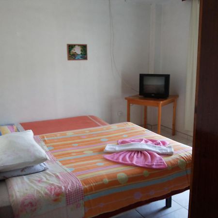 Hotel Pinotti Curitibanos Ngoại thất bức ảnh